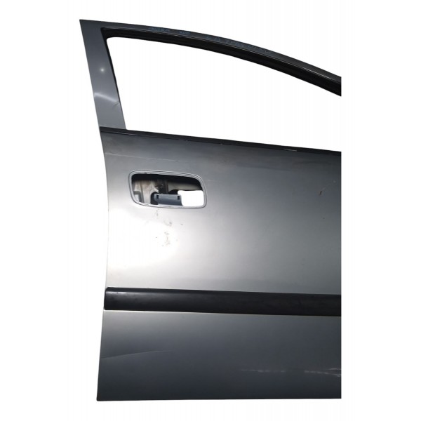 Porta Dianteira Gm Astra 2005 Direita 4p Detalhes Usado