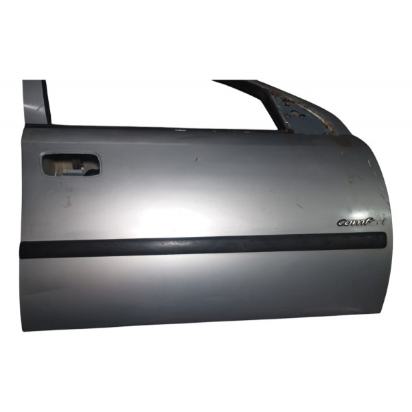 Porta Dianteira Gm Astra 2005 Direita 4p Detalhes Usado