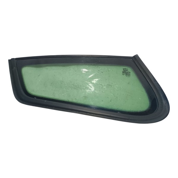 Vidro Fixo Lateral Traseiro Direito Vw Polo 2004