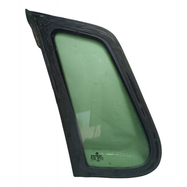 Vidro Fixo Lateral Traseiro Direito Vw Polo 2004