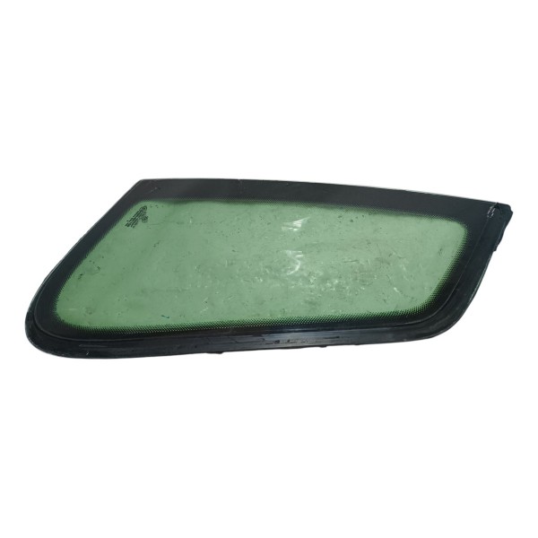 Vidro Fixo Lateral Traseiro Esquerdo Vw Polo 2004