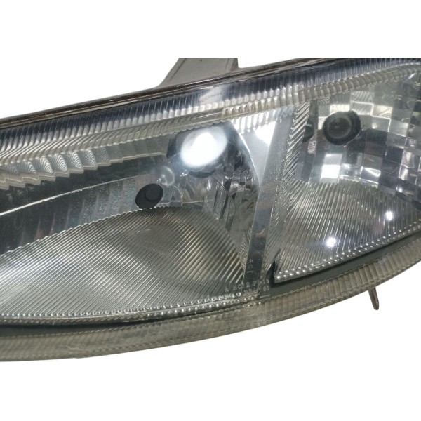 Farol Lado Esquerdo Gm Celta 2003 Recuperado