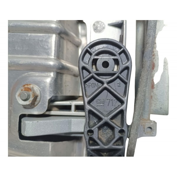 Maçaneta Externa Dianteira Direita Gm Zafira 2003