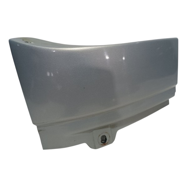 Moldura Lateral Traseira Esquerda Gm Zafira 2002