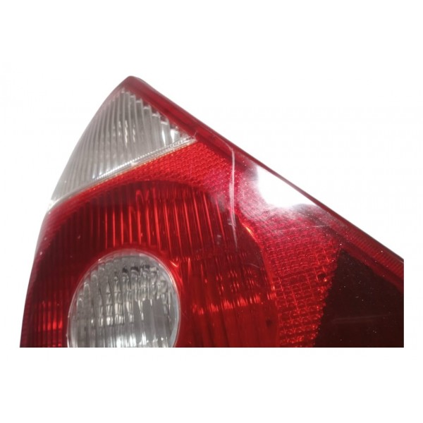 Lanterna Esquerda Ford Mondeo 2005