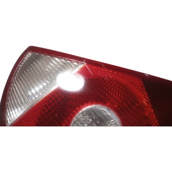 Lanterna Esquerda Ford Mondeo 2005