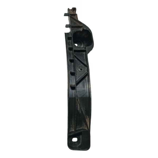 Suporte Inferior Fixação Farol Esquerdo Vw Jetta 2010