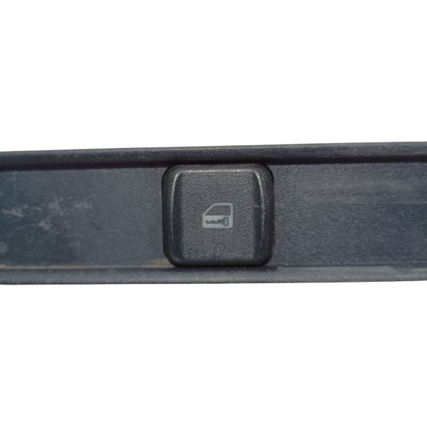 Botão Trava Porta Gm Astra 2007