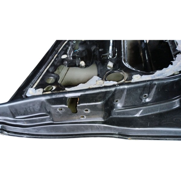 Porta Dianteira Lado Direito Fiat Siena 2005 Com Avarias