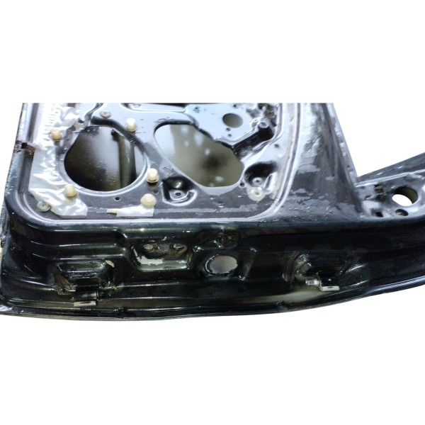 Porta Dianteira Lado Direito Fiat Siena 2005 Com Avarias