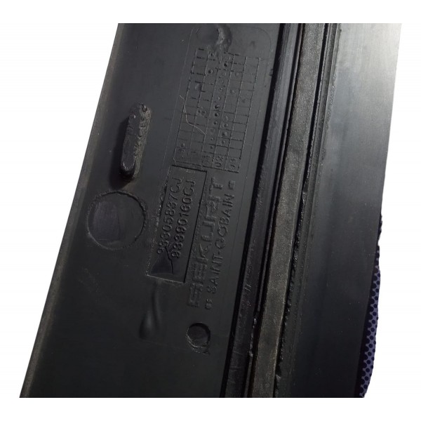 Vidro Fixo Lateral Traseiro Direito Gm Zafira 2003
