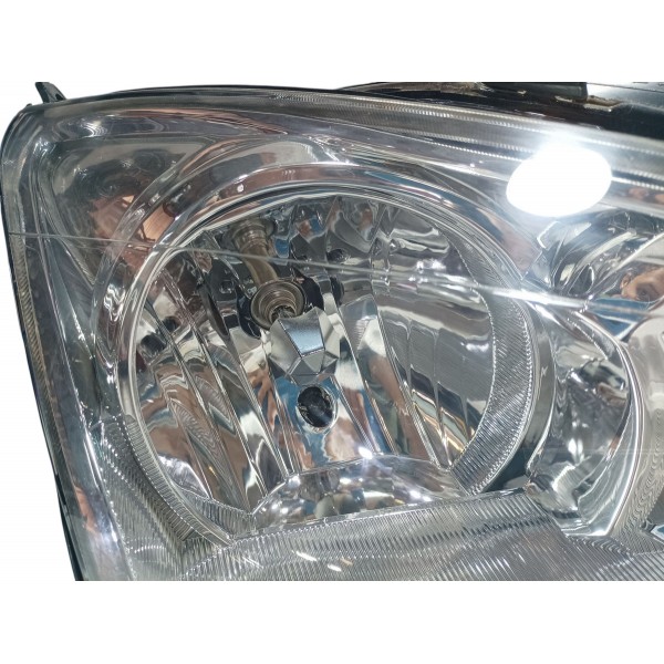 Farol Lado Direito Ford Focus 2005 Recuperado