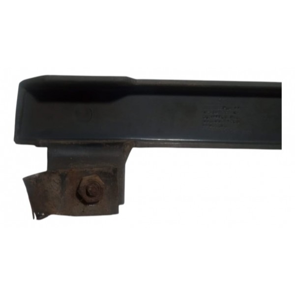 Moldura Inferior Farol Direito Kia Sportage 2000 Com Detalhe
