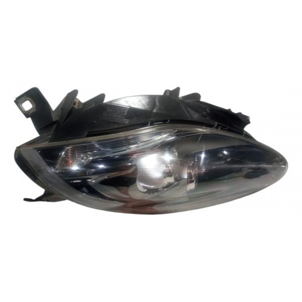 Farol Lado Esquerdo Fiat Bravo 2012 Com Detalhe Recuperado