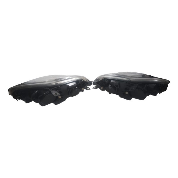 Farol Fiat Bravo 2012 Par Com Detalhe Recuperado