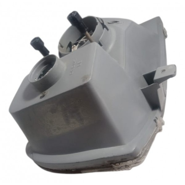 Farol Lado Esquerdo Gm Celta 2003 Com Detalhe