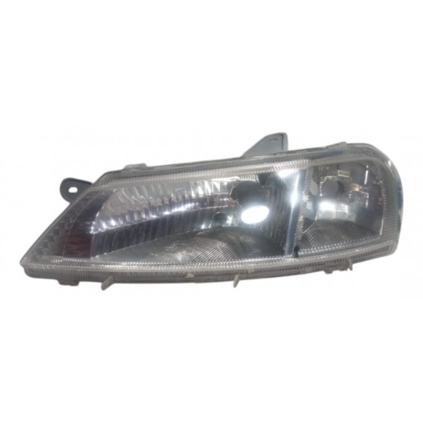 Farol Lado Esquerdo Gm Celta 2003 Com Detalhe