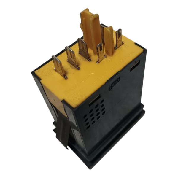 Botão Abertura Porta Malas Vw Gol G3 2003 Botão Abertura Porta Malas Vw Gol G3 2003