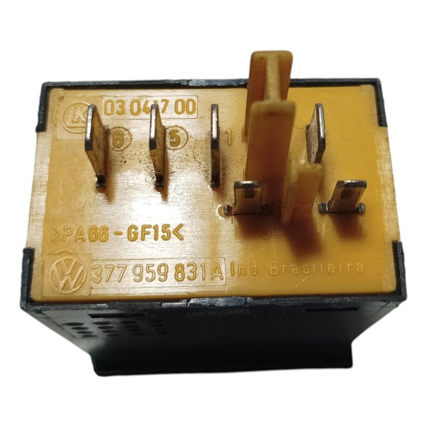 Botão Abertura Porta Malas Vw Gol G3 2003 Botão Abertura Porta Malas Vw Gol G3 2003