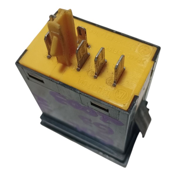 Botão Abertura Porta Malas Vw Gol G3 2003 Botão Abertura Porta Malas Vw Gol G3 2003