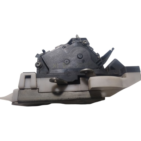 Fechadura Traseira Direita Ford Focus 2005 Fechadura Traseira Direita Ford Focus 2005