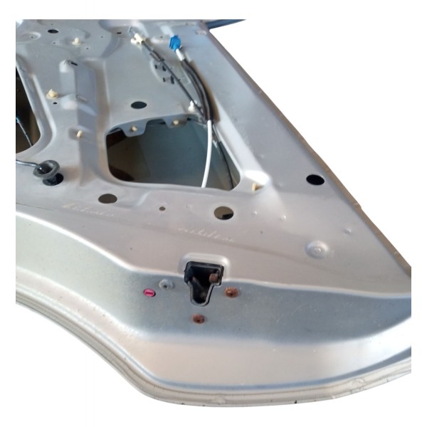 Porta Traseira Direita Gm Astra 2005 À 2011 Traseira Direita Prateado Porta Traseira Direita Gm Astra 2005 À 2011 Traseira Direita Prateado