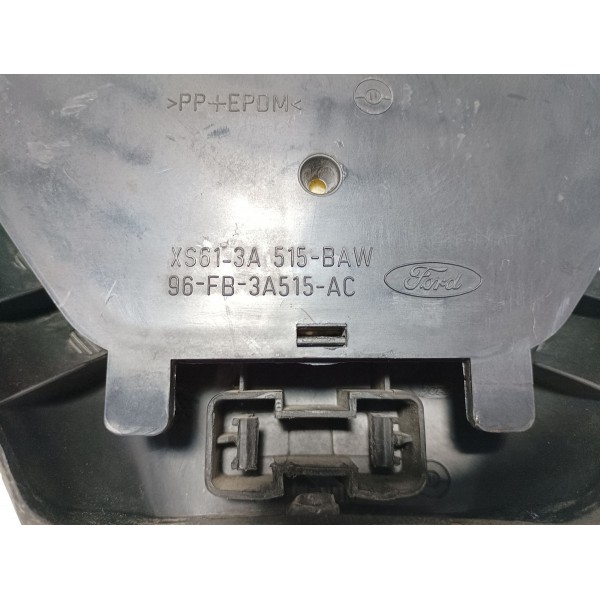Tampa Capa Buzina Volante Ford Fiesta 2004