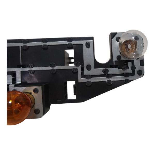 Soquete Circuito Lanterna Direita Renault Logan 2008