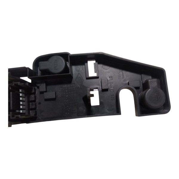 Soquete Circuito Lanterna Direita Renault Logan 2008