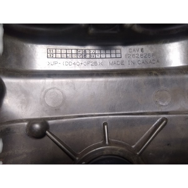 Tampa Válvula Do Motor Lado Direito Trailblazer 2013 3.6 V6 Preto