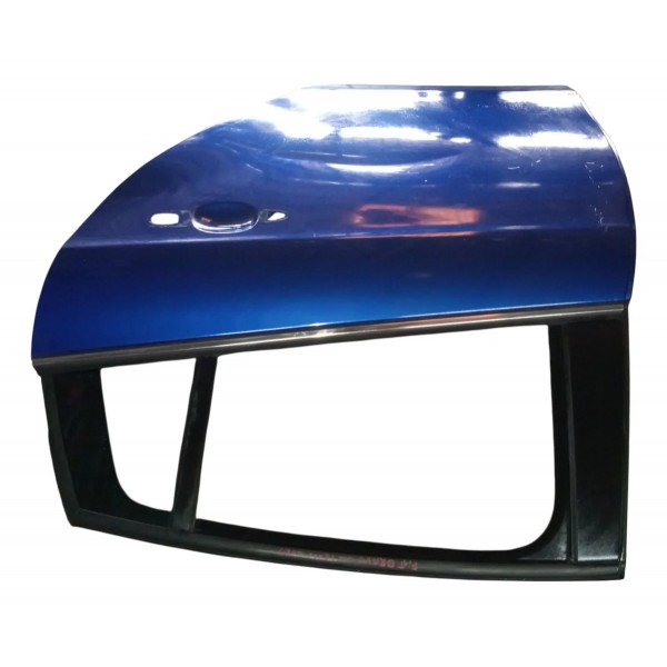 Porta Traseira Fiat Bravo Lado Esquerdo 2013 Com Detalhe Traseira Esquerdo Azul-turquesa