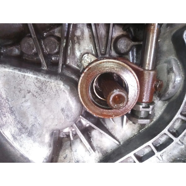 Caixa De Marcha Câmbio Gm Ipanema 1.8 1992