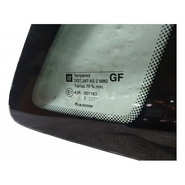 Vidro Fixo Lateral Traseiro Direito Gm Corsa Maxx Hatch 2010