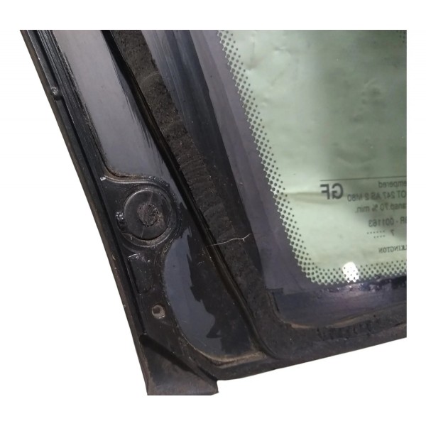 Vidro Fixo Lateral Traseiro Direito Gm Corsa Maxx Hatch 2010