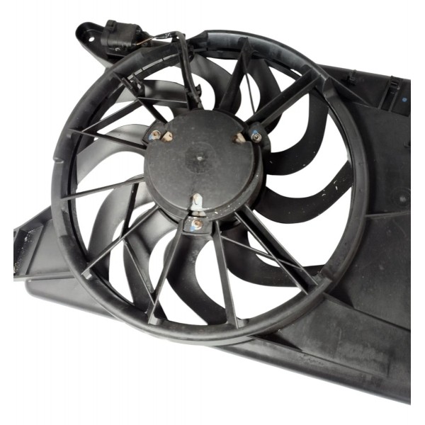 Defletor Ventoinha Gm Corsa Maxx 2010