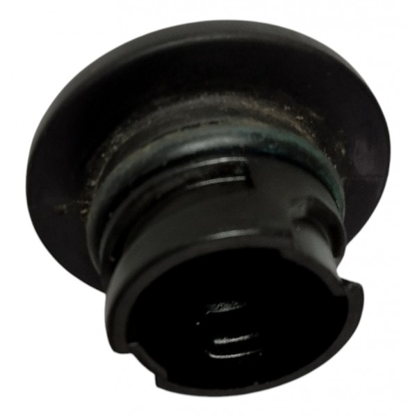 Tampa Óleo Motor Blazer Cobalt Onix Spin Prisma S10 Captiva Preto