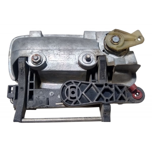 Maçaneta Externa Dianteira Esquerda Chevrolet Astra 2011 Dianteira