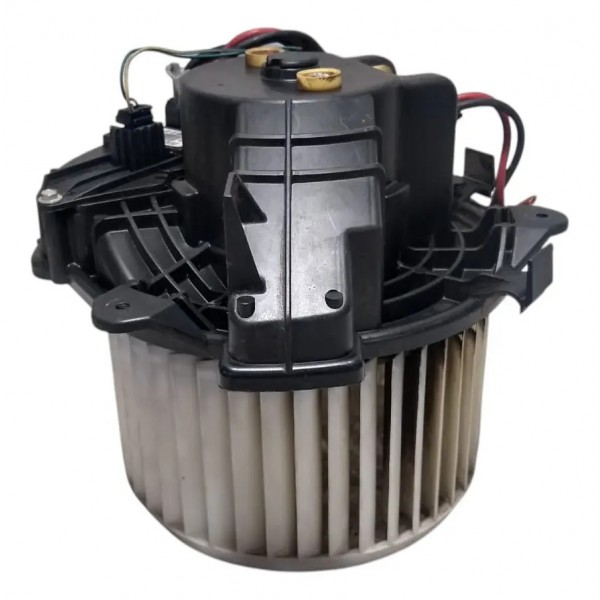 Eletroventilador Interno Fiat Bravo 2012