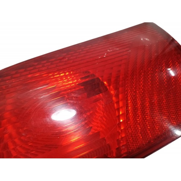 Lanterna Traseira Esquerda Ford Focus 2005 Esquerdo/motorista Vermelho