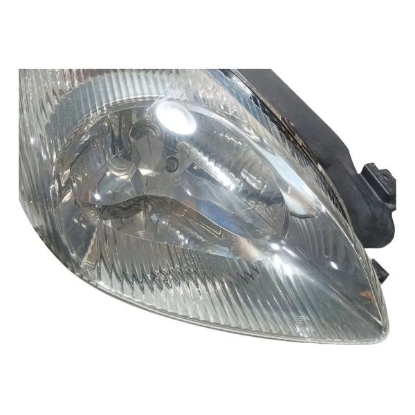 Farol Lado Direito Citroen Picasso 2004 Direito/passageiro