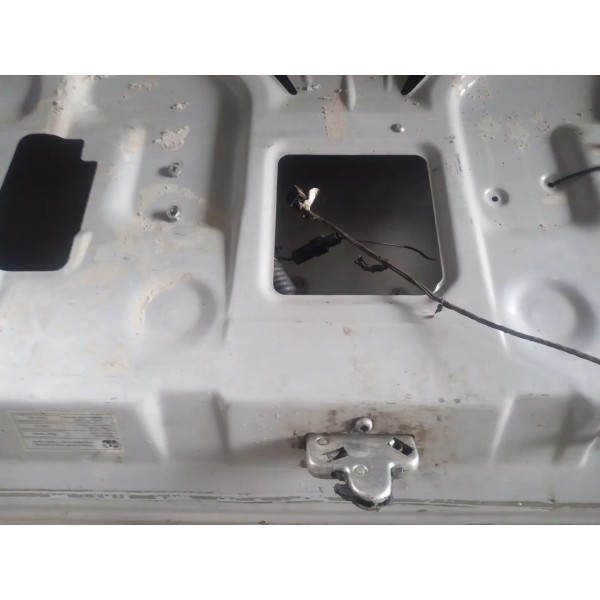 Capo Traseiro Tampa Porta Malas Gm Astra Sedam 2006 Prateado