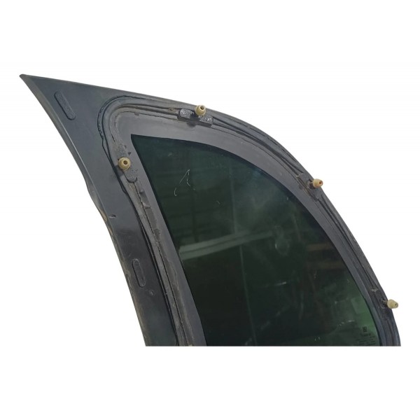 Vidro Fixo Traseiro Direito Gm Corsa Super 2002