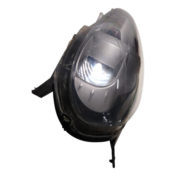 Farol Dianteiro Esquerdo Fiat Punto 2013 Esquerdo/motorista