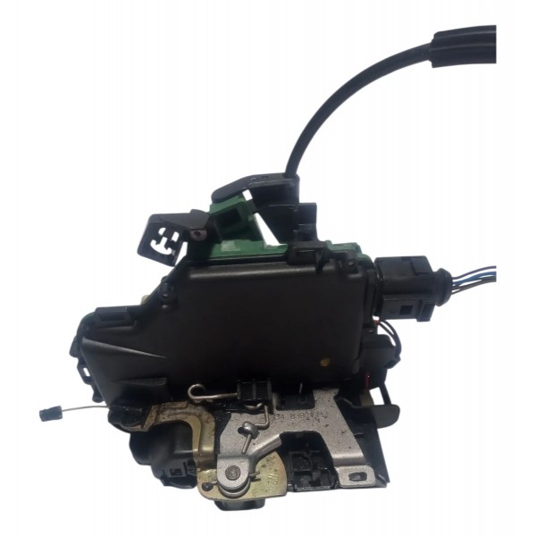 Fechadura Porta Traseira Direita Vw Golf 2004