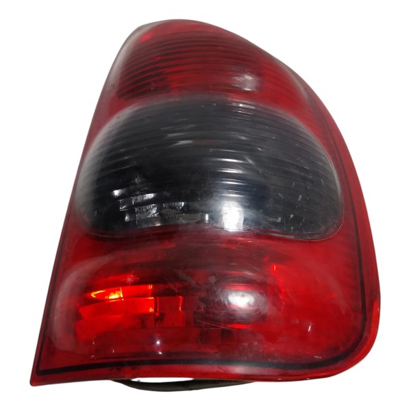 Lanterna Traseira Direita Gm Corsa 2001 Direito/passageiro Vermelho
