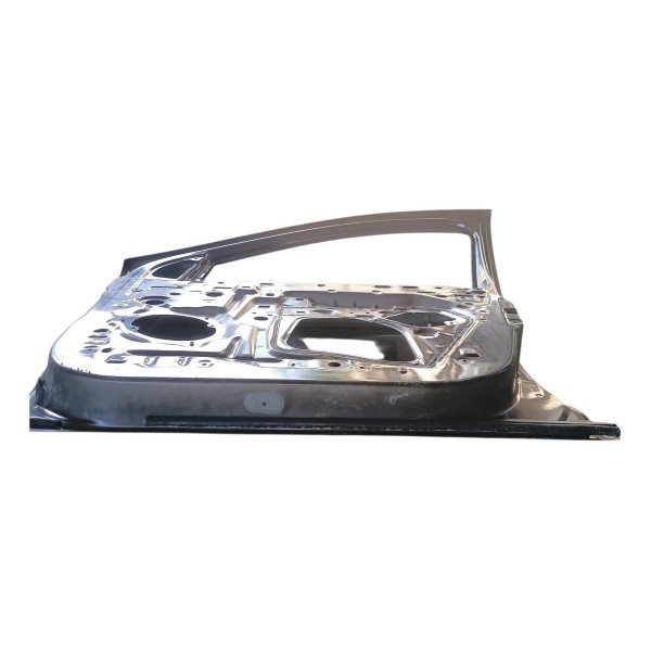 Porta Dianteira Direita Renault Duster 2020 Com Detalhes Dianteira Direito Preto