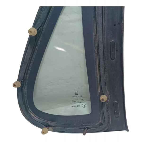 Vidro Fixo Traseiro Esquerdo Gm Corsa Sedan 2005