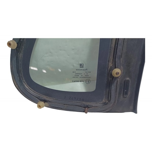 Vidro Fixo Traseiro Esquerdo Gm Corsa Sedan 2005
