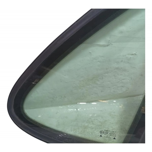 Vidro Fixo Traseiro Direito Vw Polo Classic 1999