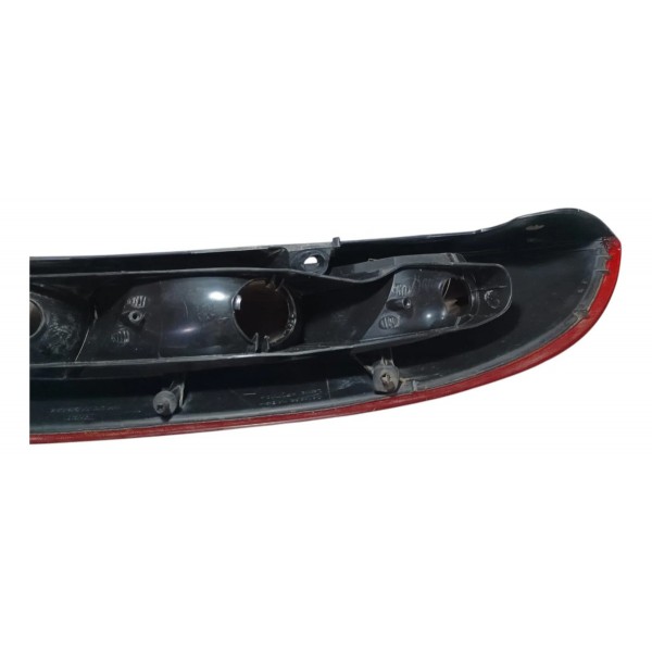 Lanterna Esquerda Gm Corsa Maxx Hatch 2009 Com Detalhe Esquerdo/motorista Vermelho